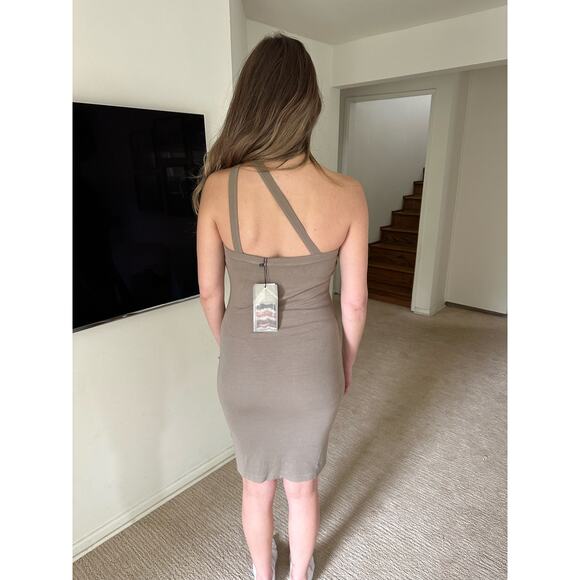 John Elliott Gemini Rib Asymetrical Dress NWT M - Picture 2 of 7